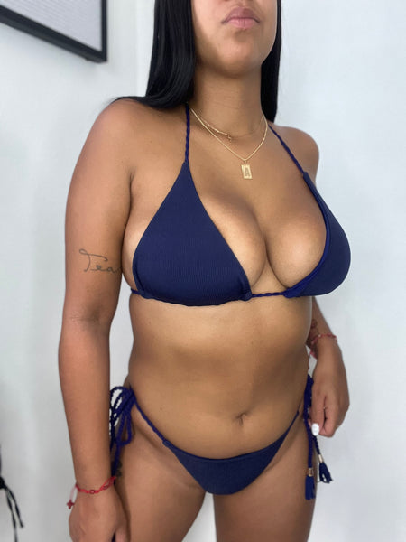 Nova bikini