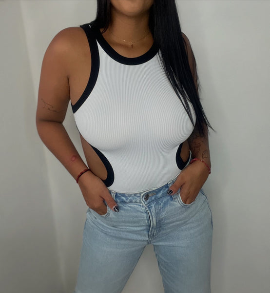 One size bodysuit
