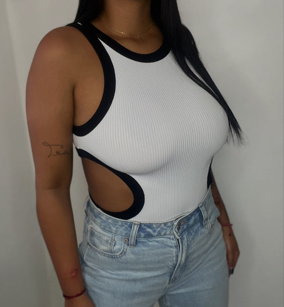 One size bodysuit